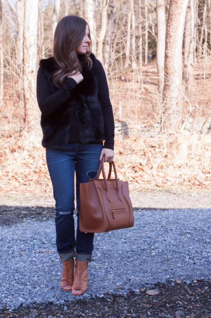 Black Fur Gilet, Black Long Sleeve Tee, Distresed Skinny Jeans, Peepe Toe Booties, Cognac Sturctured Tote, Pearl Earrings, Top Shop, J.Crew, Paul Green, Celine 14