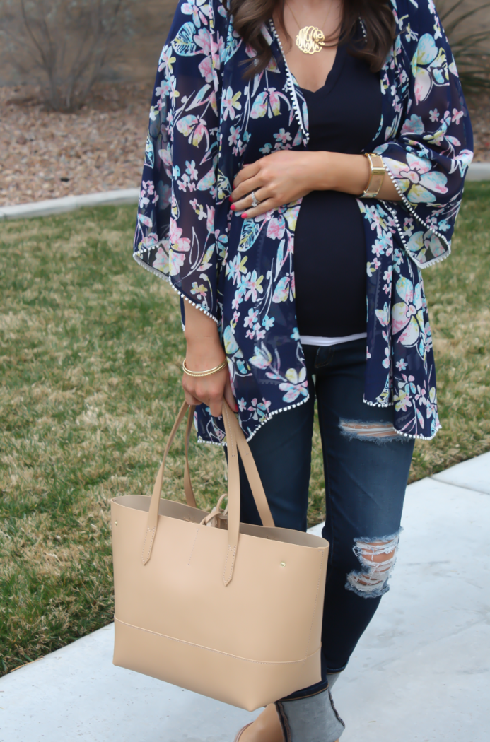 Navy Floral Kimono, Navy Tee, Distressed Skinny Jeans, Tan Mules, Tan Tote, Forever 21, J.Crew, AG Jeans, Dolce Vita 11