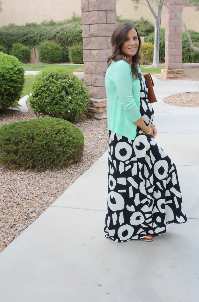 Navy Print Maxi Dress, Lime Green Cashmere Cardigan, Gold Sandals, Cognac Clutch with Gold Studs, Loft, J.Crew, Tory Burch, Madewell, Jennifer Zeuner 4