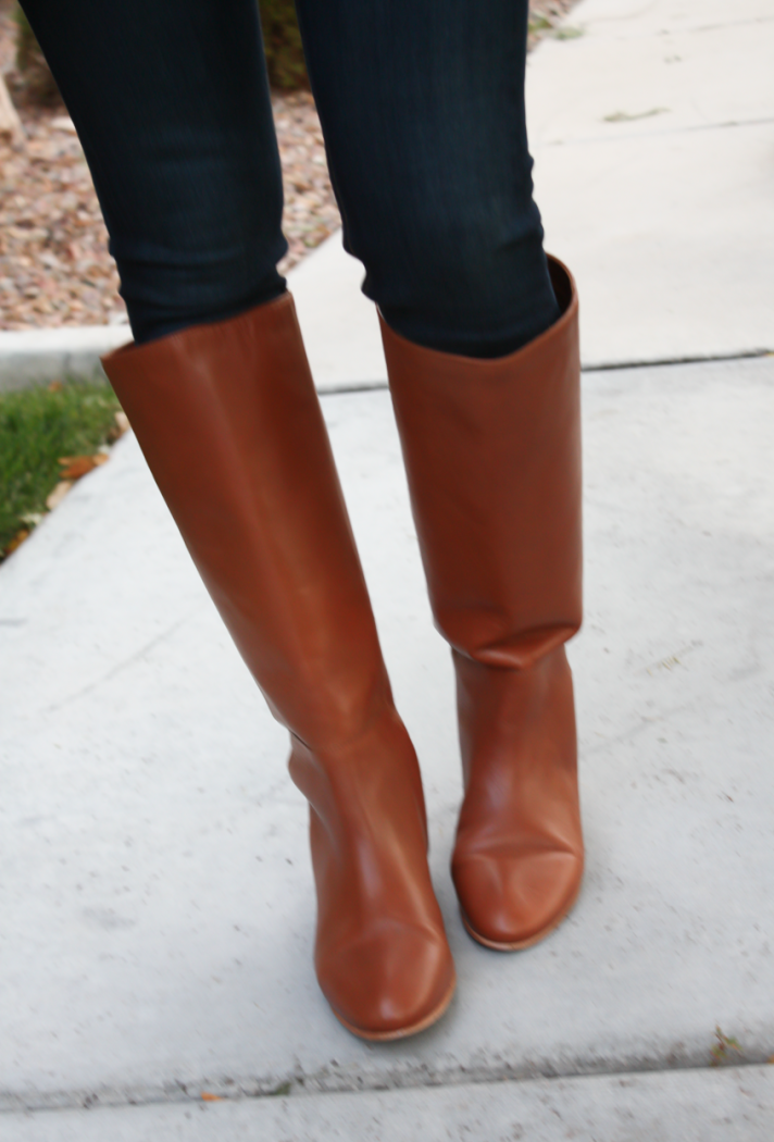 Tan Cable Knit Turtleneck, Navy Gingham Shirt, Dark Wash Skinny Jeans, Brown Tall Boots, Brown Tote Bag, J.Crew, Rag & Bone Jean, Loeffler Randall, Celine 20