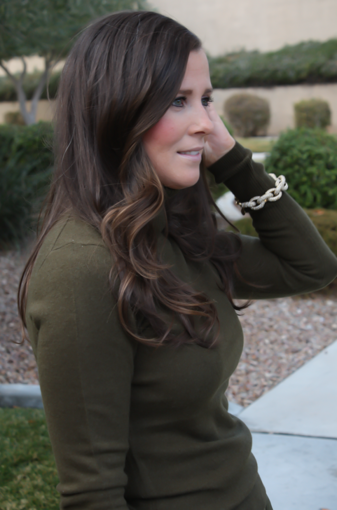 Green Cashmere Turtleneck Sweater, Green Satin Full Skirt, Beige Suede Heels, J.Crew, Banana Republic 12