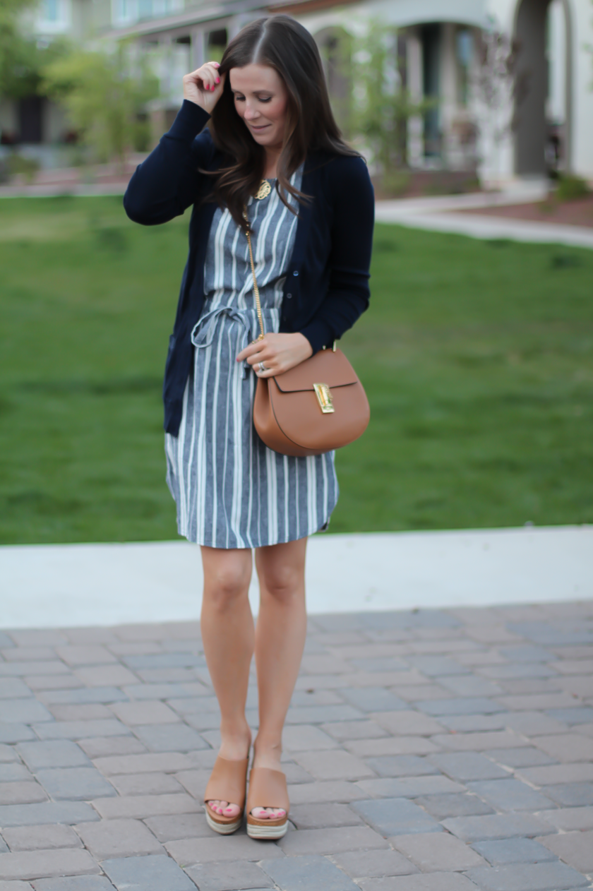 Chambray and White Striped Dress, Navy Long Cotton Cardigan, Tan Leather Wedge Sandals, Tan Leather Chain Strap Bag, Old Navy, J.Crew, Ferragamo, Chloe 2