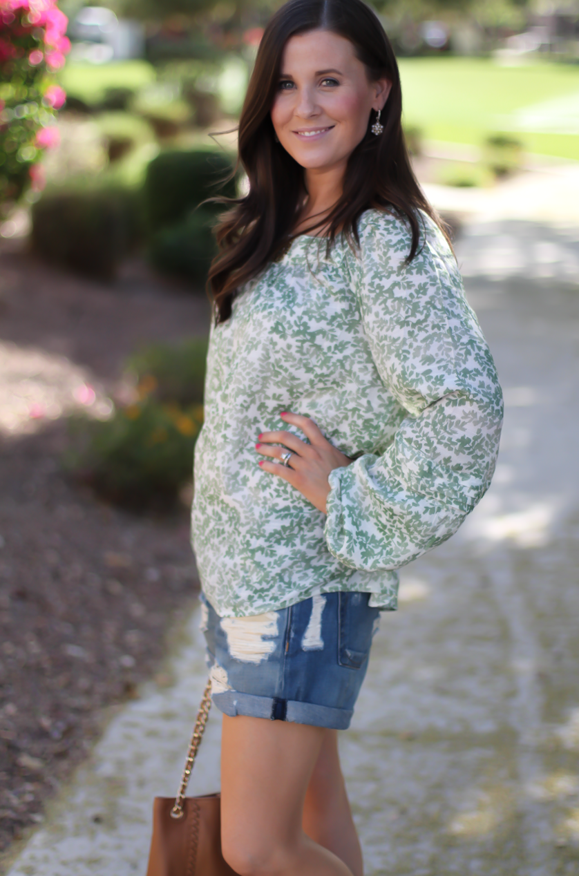 Gren Floral Peasant Blouse, Distressed Denim Shorts, Gladiator Sandals, Tan Chain Strap Tote, Kohls, Lauren Conrad, Rag and Bone, Stuart Weitzman, Tory Burch 11