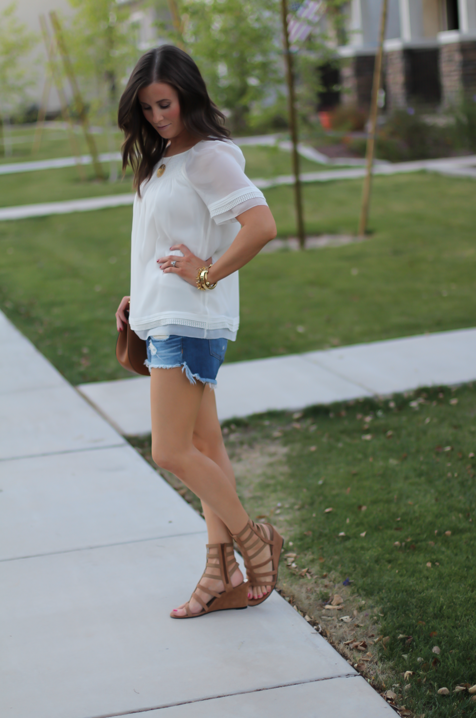 Denim Cutoff Shorts, Short Sleeve Ivory Blouse, Gladiator Wedge Sandals, Leather Chain Strap Crossbody Bag, Rag & Bone, Banana Republic, Stuart Weitzman, Chloe 4