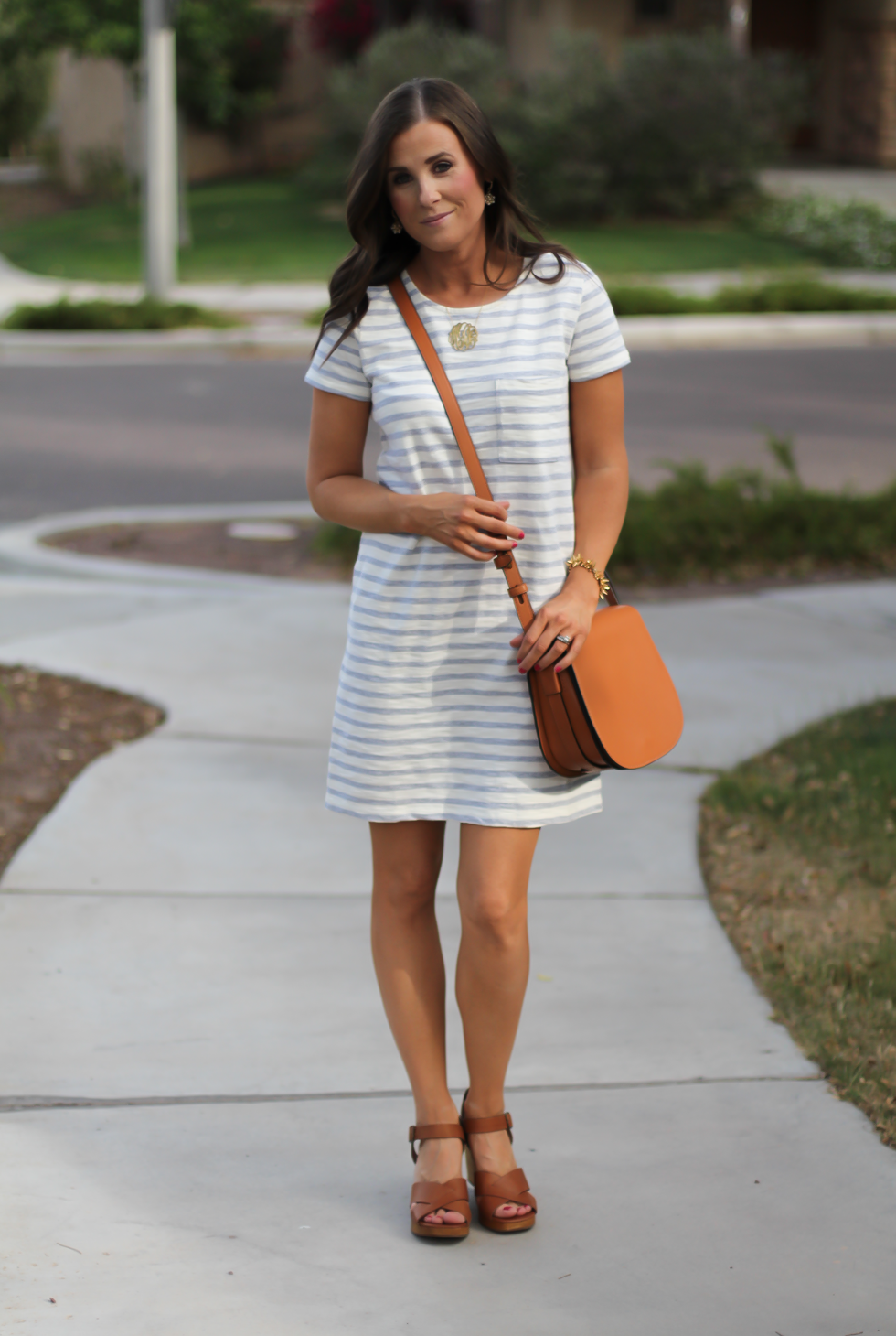 Grey Striped Button Back Short Sleeve Dress, Cognac Leather Wedge Sandals, Cognac Saddlebag, Madewell, Tory Burch 8