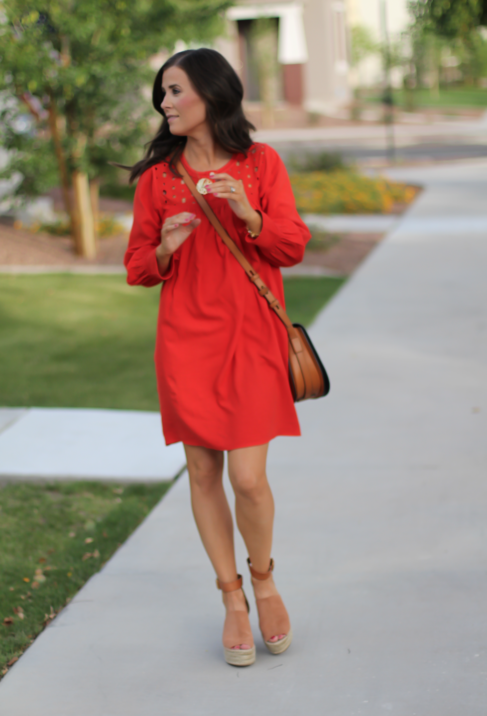 Red Eyelet Dress, Tan Suede Espadrilles, Tan Leather Crossbody Bag, Madewell, Chloe, Tory Burch 5