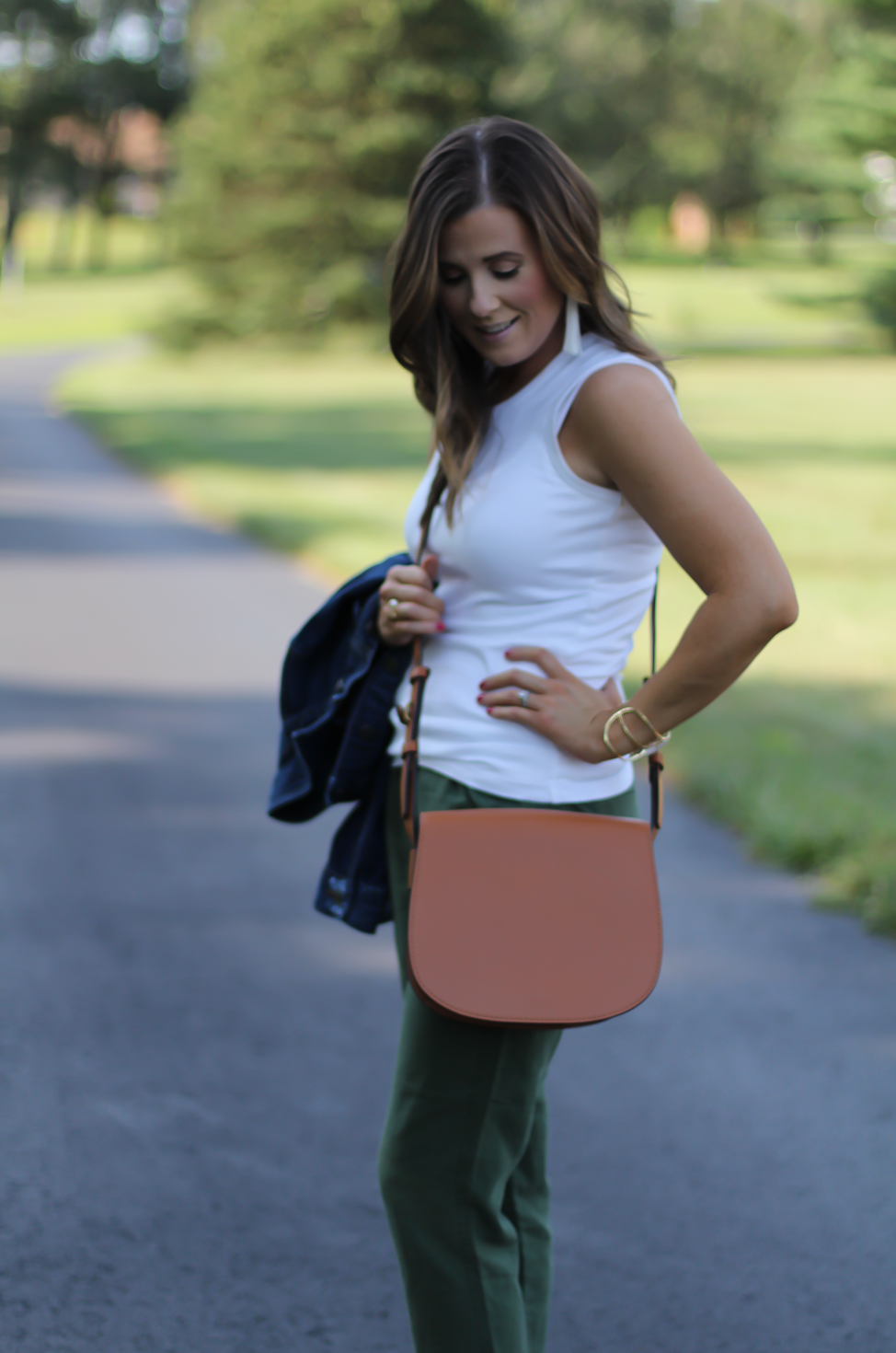 Army Green Joggers, White Sleeveless Shell Tee, Gladiator Sandals, Saddle Bag, J.Crew, tory Burch, Ancient Gladiator 15